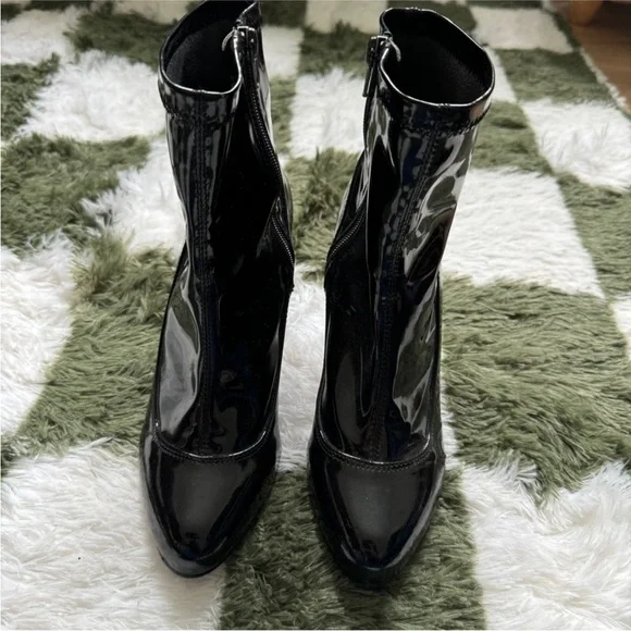 Nasty Gal Patent Booties - Picture 3 of 10